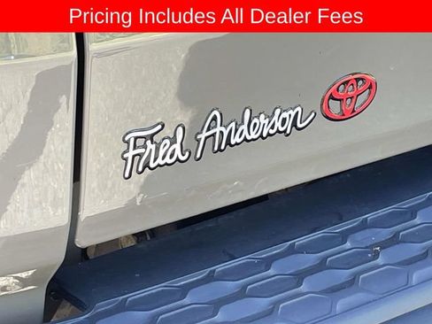 Used 2020 Jeep Gladiator Rubicon AWD/4WD image 15