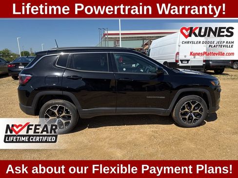 Used 2026 Jeep Compass Limited AWD/4WD image 3