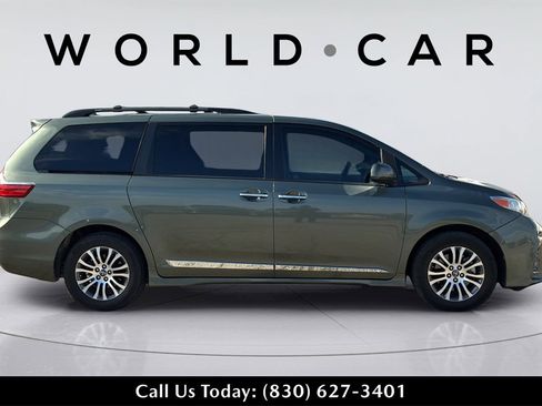 Used 2020 Toyota Sienna XLE Premium image 15