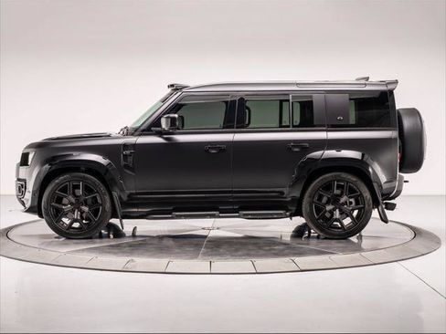 Used 2024 Land Rover Defender 110 SE AWD/4WD image 3