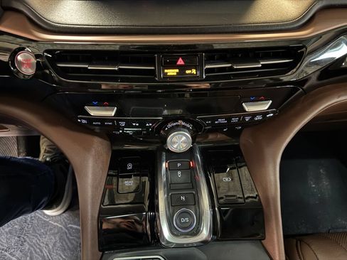 Certified 2023 Acura MDX SH-AWD w/ Technology Package image 20