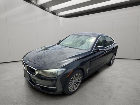Used 2015 BMW 328i Gran Turismo xDrive AWD/4WD image 2