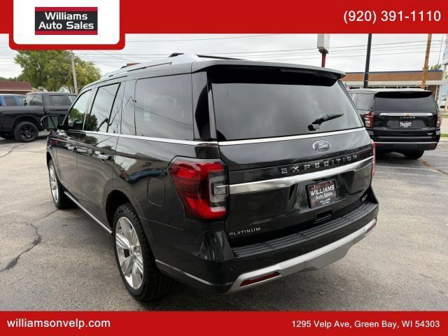 Used 2023 Ford Expedition Platinum AWD/4WD image 7