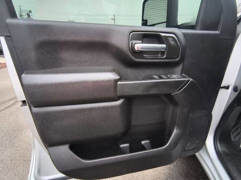 Used 2022 GMC Sierra 2500 Pro w/ Convenience Package image 18