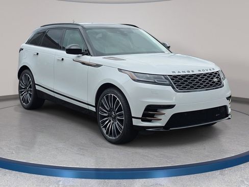 Used 2022 Land Rover Range Rover Velar R-Dynamic S image 4