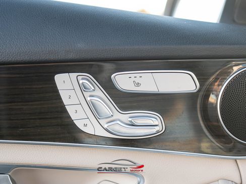 Used 2018 Mercedes-Benz C 300 C 300 4MATIC image 40