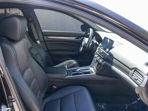 Used 2022 Honda Accord Sport image 16