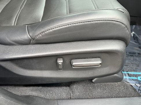 Used 2022 Honda CR-V EX-L image 17