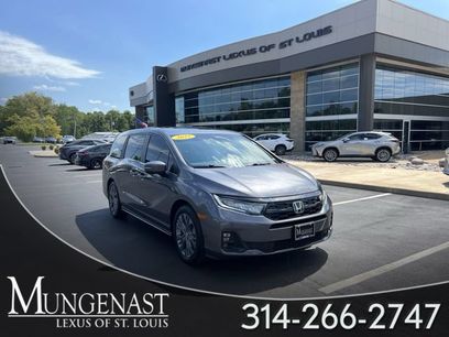 Used 2025 Honda Odyssey Touring
