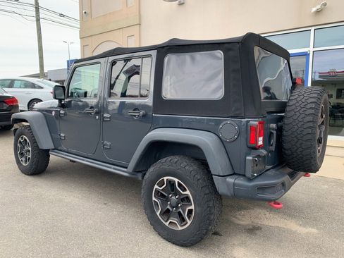 Used 2017 Jeep Wrangler Unlimited Rubicon AWD/4WD image 5