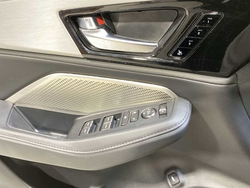 Certified 2023 Acura MDX SH-AWD image 23