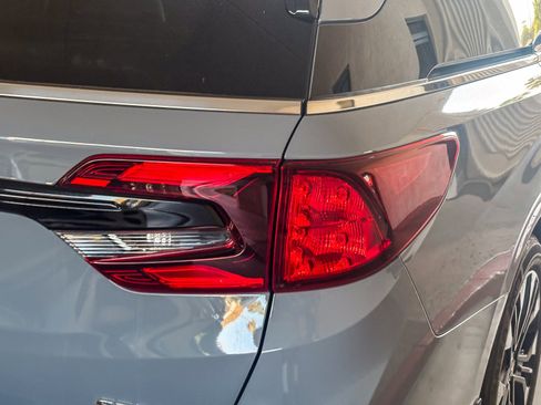 Used 2025 Honda Odyssey Sport-L image 8