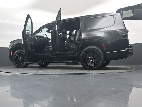 New 2026 Jeep Grand Wagoneer Limited AWD/4WD image 57