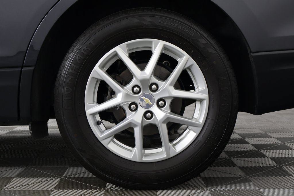 Used 2022 Chevrolet Equinox LS w/ LS Convenience Package FWD image 16