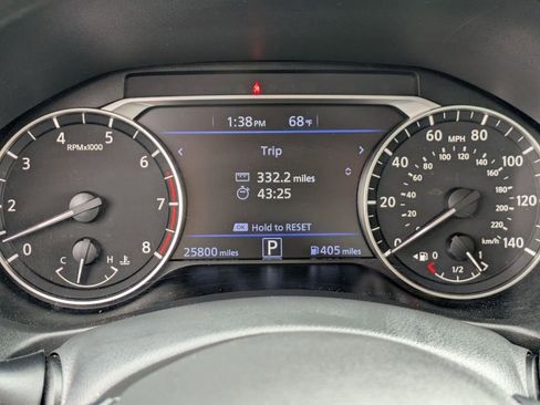 Used 2025 Nissan Altima 2.5 SV FWD image 22