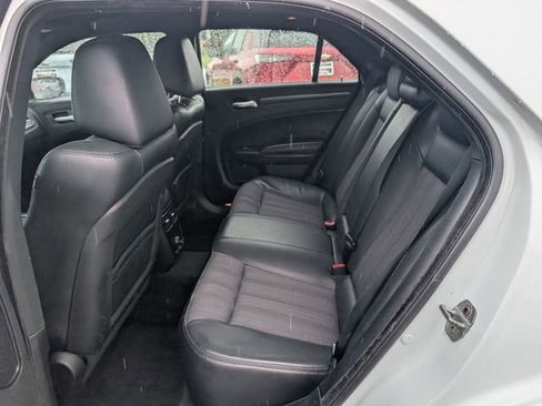 Used 2013 Chrysler 300 S AWD/4WD image 9