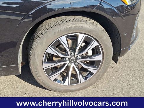 Certified 2023 Volvo XC60 B5 Plus image 9
