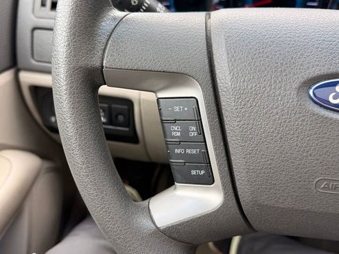 Used 2011 Ford Fusion SE w/ 202A Rapid Spec Order Code FWD image 20