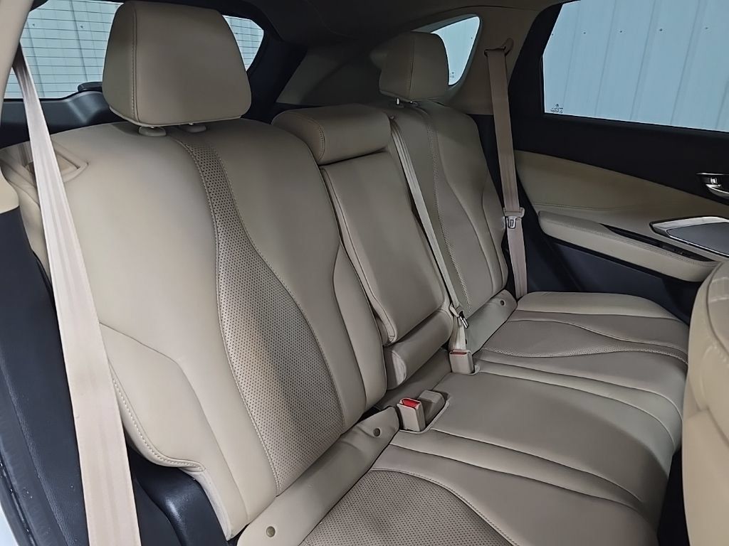 Used 2019 Acura RDX w/ Technology Package AWD/4WD image 17