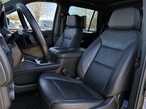 Used 2021 Chevrolet Tahoe LT w/ Rear Media and Nav Package image 23