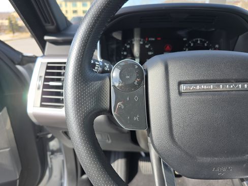 Used 2019 Land Rover Range Rover Sport HSE image 33