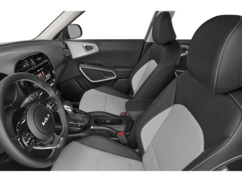 Certified 2025 Kia Soul GT-Line FWD image 9