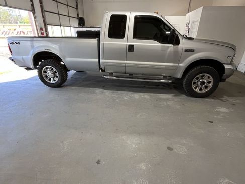 Used 2001 Ford F250 4x4 SuperCab Super Duty image 2
