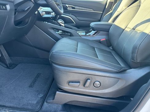 New 2025 Kia Telluride EX w/ EX Captain's Chair Package image 10