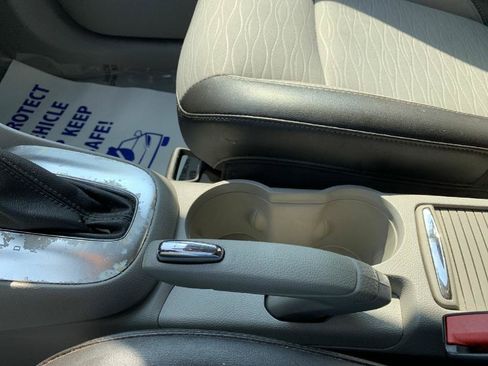 Used 2015 Buick Encore Convenience FWD image 38