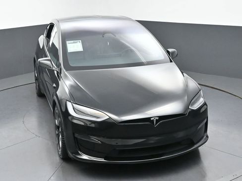Used 2023 Tesla Model X image 39