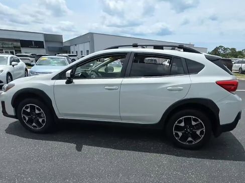 Used 2020 Subaru Crosstrek 2.0i Premium w/ Moonroof Package 1 AWD/4WD image 10
