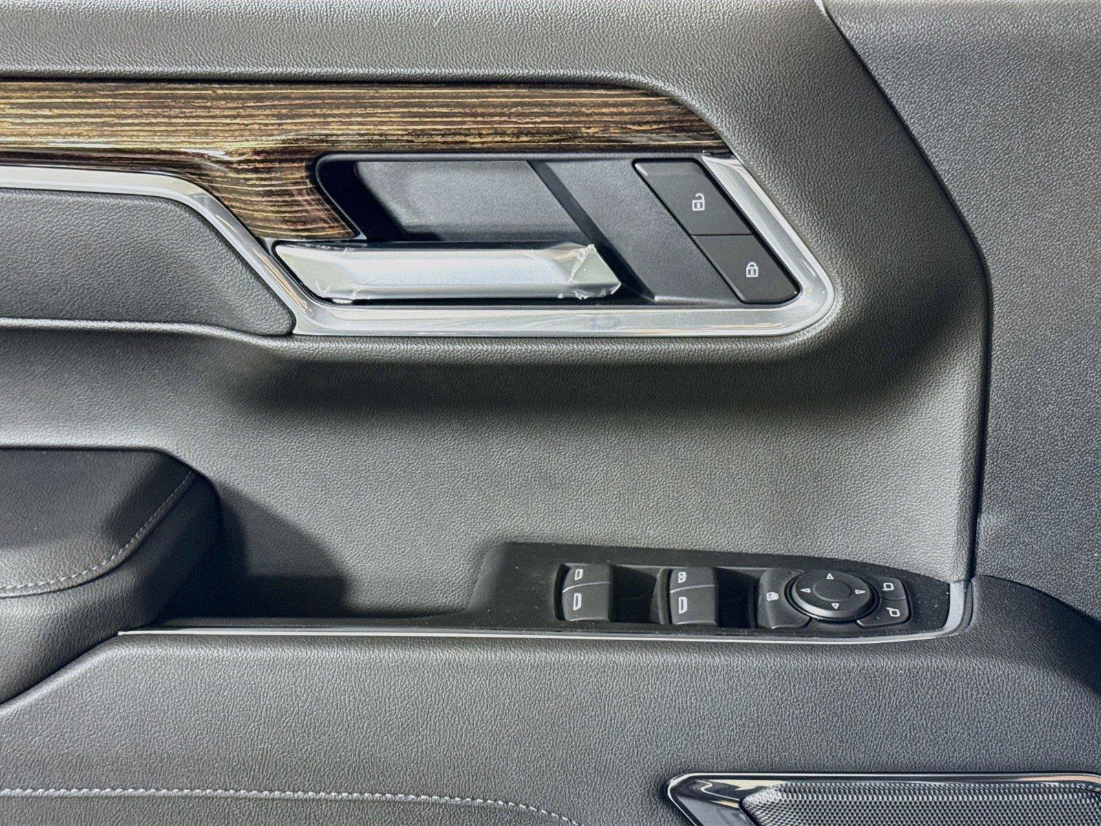 New 2026 GMC Sierra 1500 SLE AWD/4WD image 16