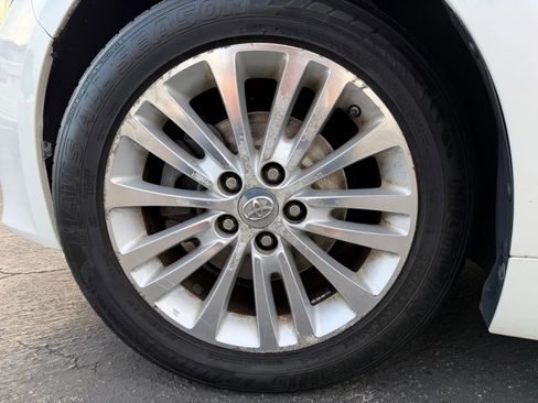 Used 2014 Toyota Avalon XLE Touring image 47