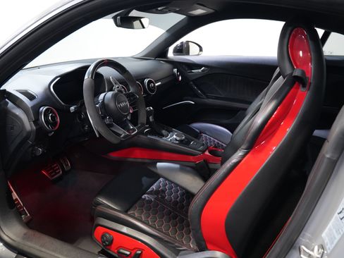 Used 2019 Audi TT RS w/ Technology Package AWD/4WD image 29