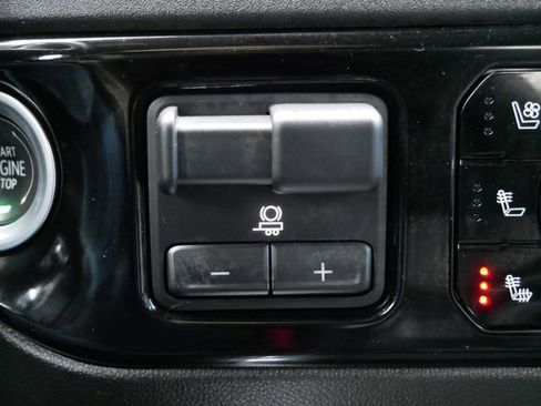 Certified 2024 Chevrolet Silverado 3500 LTZ w/ LTZ Plus Package image 19