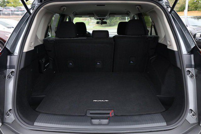 Certified 2023 Nissan Rogue SV AWD/4WD image 7