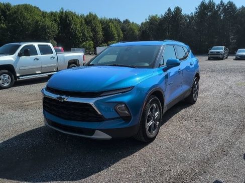 Used 2024 Chevrolet Blazer LT w/ Convenience Package AWD/4WD image 1