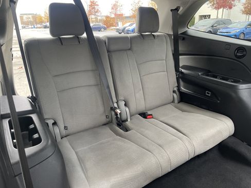 Certified 2018 Honda Pilot LX image 27