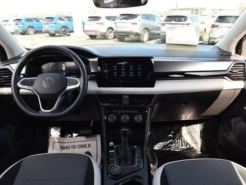 Used 2025 Volkswagen Taos S image 7