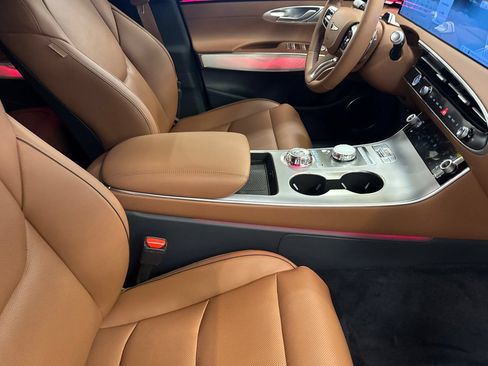 New 2026 Genesis GV70 2.5T Advanced AWD/4WD image 16
