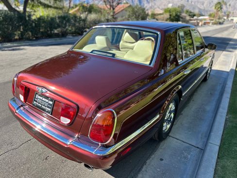 Used 1999 Bentley Arnage Green Label image 14