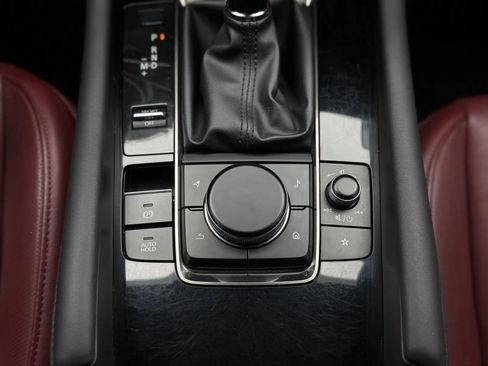 Used 2021 MAZDA MAZDA3 Hatchback w/Premium Plus Pkg AWD/4WD image 35