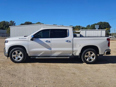 Used 2021 Chevrolet Silverado 1500 LTZ image 2