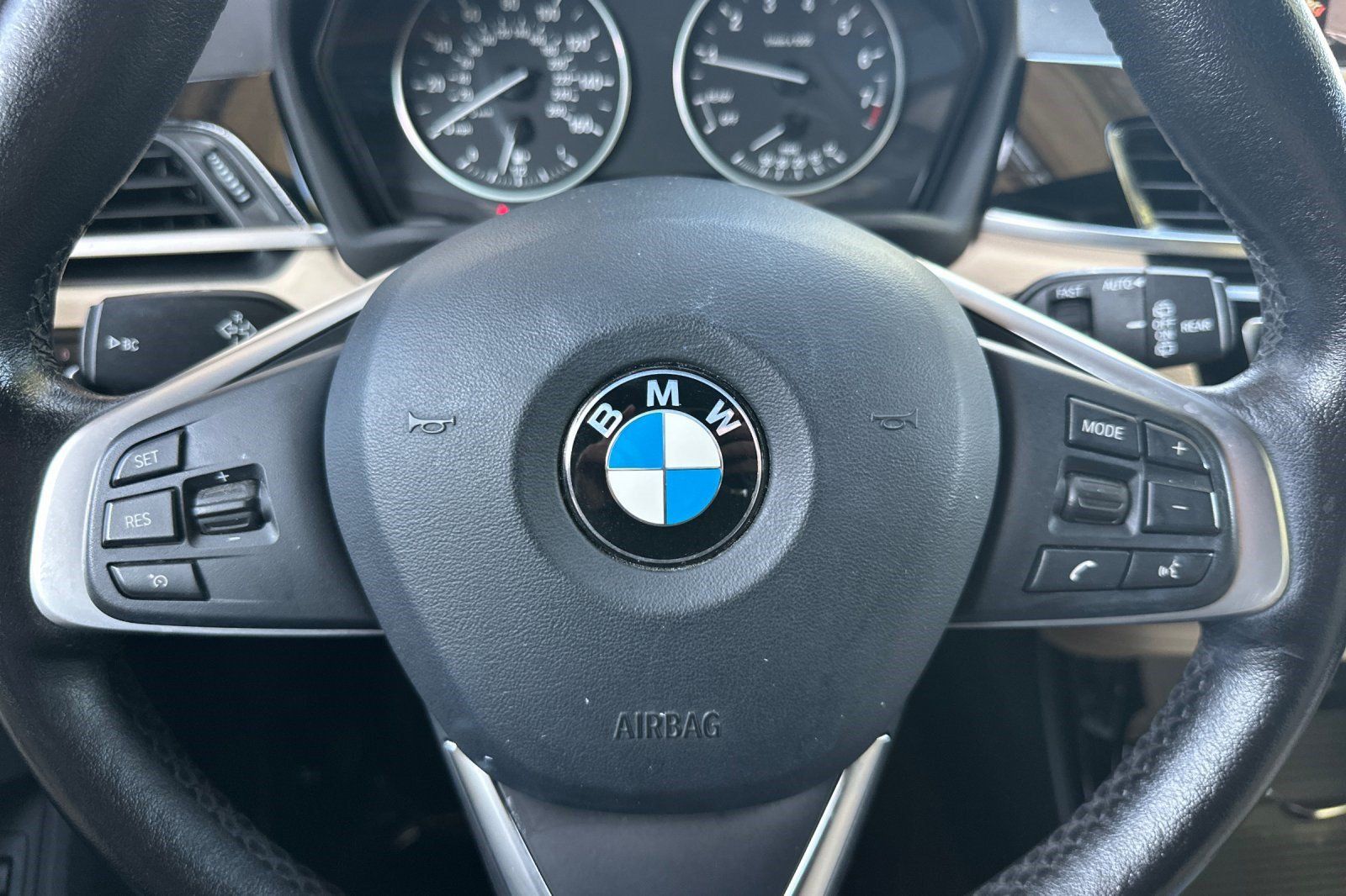 Used 2016 BMW X1 xDrive28i AWD/4WD image 11
