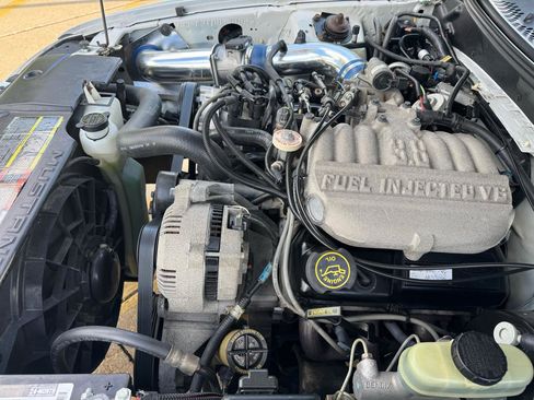 Used 1996 Ford Mustang Convertible RWD image 22