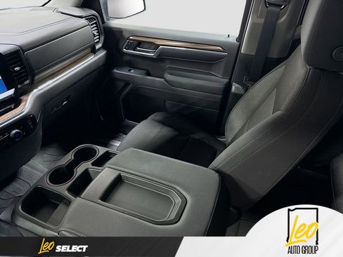 Used 2024 Chevrolet Silverado 1500 RST w/ Protection Package AWD/4WD image 23