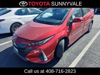 Used 2018 Toyota Prius Prime Premium video 1