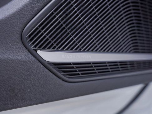 Used 2021 Audi A4 2.0T Premium Plus w/ Premium Plus Package image 15