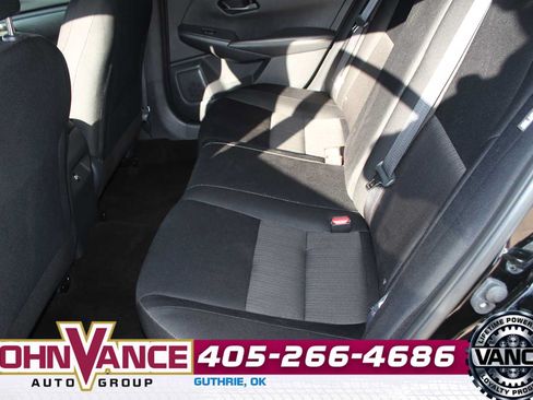 Used 2025 Nissan Sentra SV FWD image 20