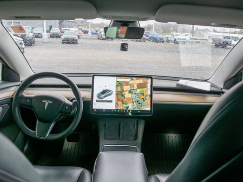 Used 2021 Tesla Model 3 Long Range image 25